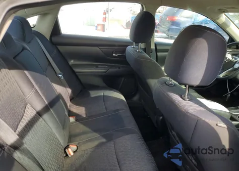 2016 Niss Altima 2.5 из США, поврежденный, VIN 1N4AL3APXGN353177